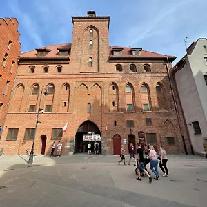H&t Przy Starym żurawiu Gdańsk